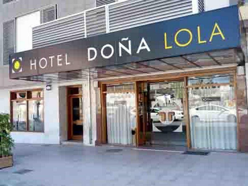 Отель Dona Lola Кастельон-де-ла-Плана Экстерьер фото